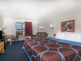 Super 8 by Wyndham Portage