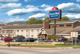 River District Hotel