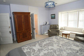 Christmas House Bed & Breakfast