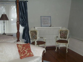 Christmas House Bed & Breakfast