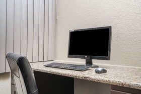 Super 8 by Wyndham Rice Lake