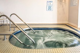 Econo Lodge Rothschild
