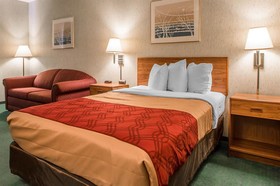 Econo Lodge Rothschild