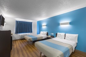 Motel 6 Rothschild, WI