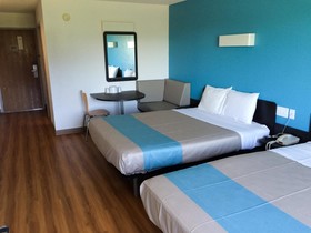 Motel 6 Rothschild, WI