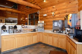 Best Western Northwoods Lodge