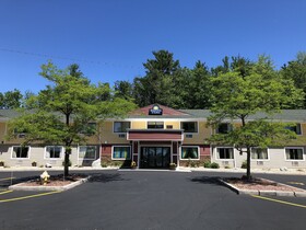Days Inn & Suites by Wyndham Stevens Point
