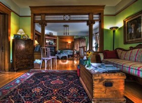 White Lace Inn