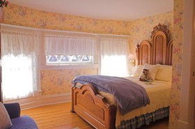 White Lace Inn