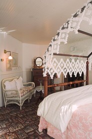 White Lace Inn