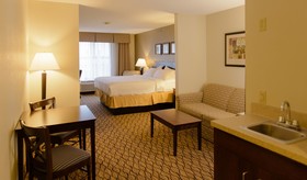 Holiday Inn Express Hotel & Suites Superior