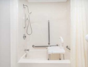 Super 8 by Wyndham Superior WI