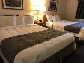 FairBridge Inn & Suites Thorp