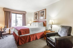 Clarion Pointe Tomah