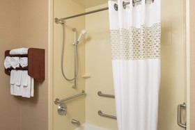 Hampton Inn & Suites West Bend