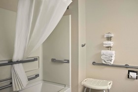 Super 8 by Wyndham Whitewater WI