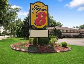 Super 8 by Wyndham Whitewater WI