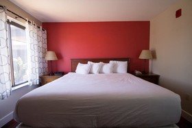 Polynesian Wisconsin Dells Hotel