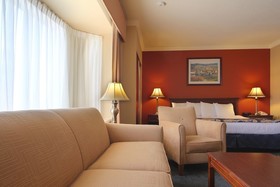 Hotel Mead & Conference Center