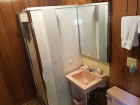 Timberlane Lodge - Blue Gill