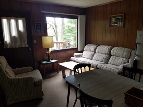 Timberlane Lodge - Blue Gill