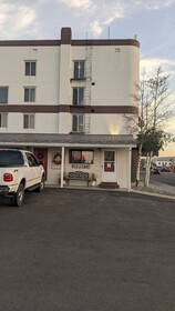 Bar H Motel