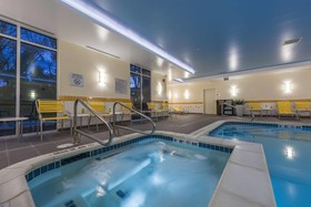Fairfield Inn & Suites Afton