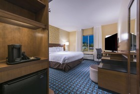 Fairfield Inn & Suites Afton