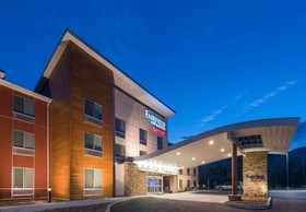 Fairfield Inn & Suites Afton