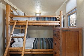 Sioux Lodge Suites