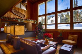 Sioux Lodge Suites