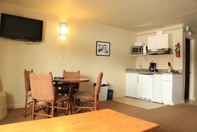 Sioux Lodge Suites