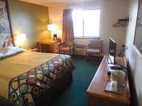 Super 8 by Wyndham Buffalo