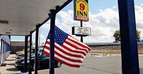 Casper Showboat Inn