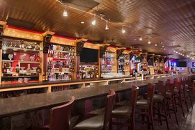 Riverside Hotel