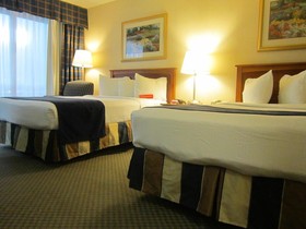 Riverside Hotel
