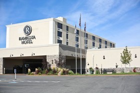 Ramkota Hotel & Conference Center