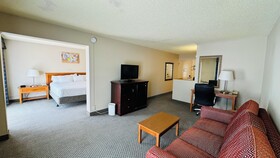 Riverside Hotel
