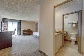Riverside Hotel