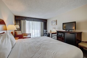 Riverside Hotel