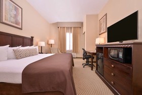 Best Western Plus Frontier Inn