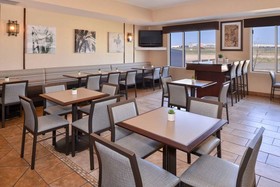 Best Western Plus Frontier Inn