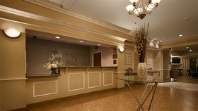 Best Western Plus Frontier Inn
