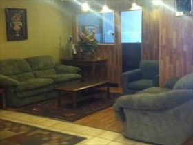 Central Plaza Hotel