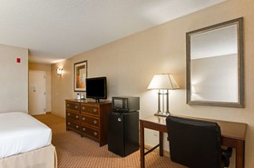Red Lion Hotel & Conference Center Cheyenne