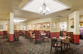 Red Lion Hotel & Conference Center Cheyenne