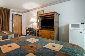 Comfort Suites