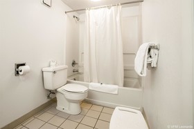Comfort Suites