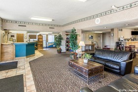 Comfort Suites
