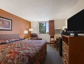 Super 8 by Wyndham Cheyenne WY
